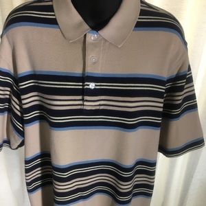 Vintage Ivy Crew Men’s Polo. Pre-Owned. Size(M).